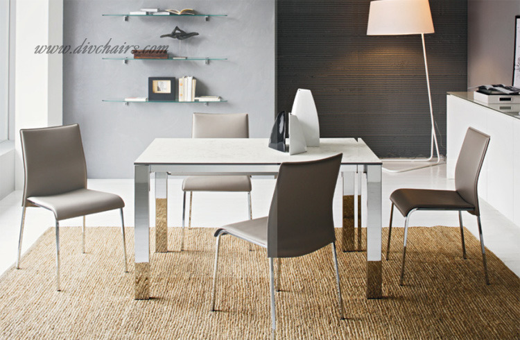 EASY by Calligaris